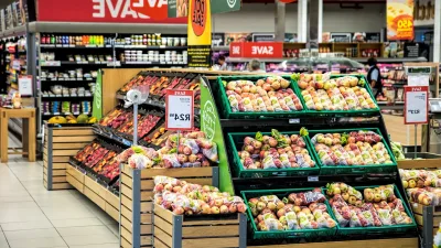 Market rafında ürün karşılaştırması